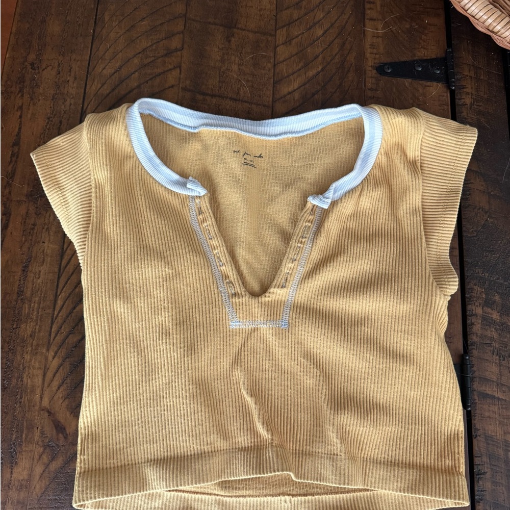urban yellow top